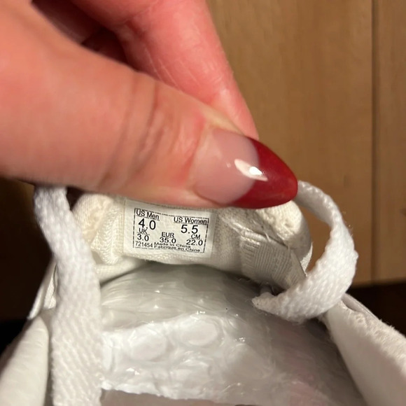 Vans White Slip-on Cap Glitter Mix Shoe Loafer. M 4 W 5.5 NWOB - Picture 7 of 7